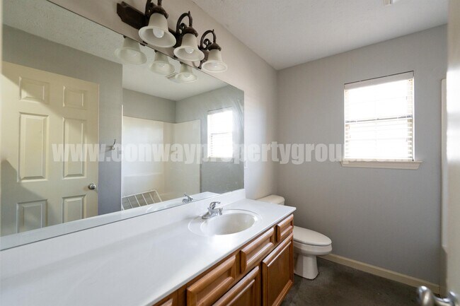 Building Photo - 1125 Wineberry Rd