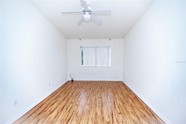 Building Photo - 811 Orchid Dr