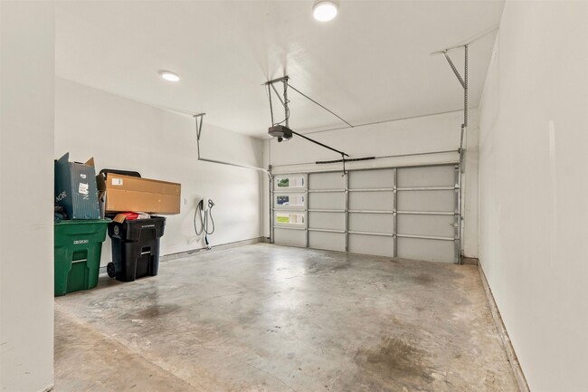 Building Photo - 4217 Hare St