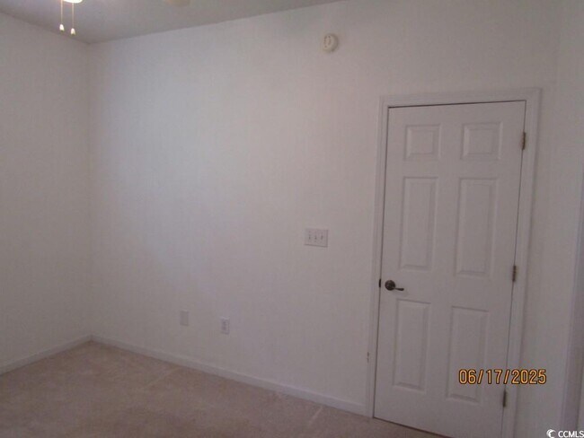 Building Photo - 4400 Turtle Ln