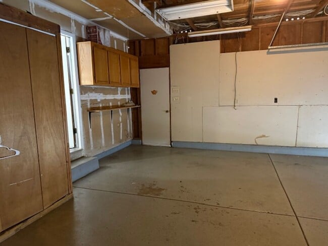 Building Photo - 2 Bedroom 2 Bath House in Cotati ~ Attached 2 Car Garage