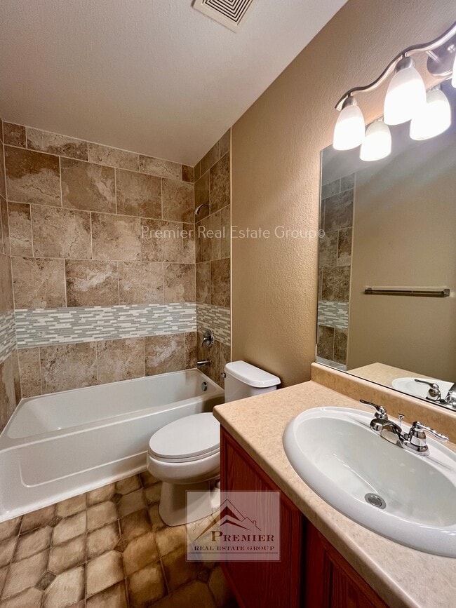Building Photo - 2837 Tumblewood Grove
