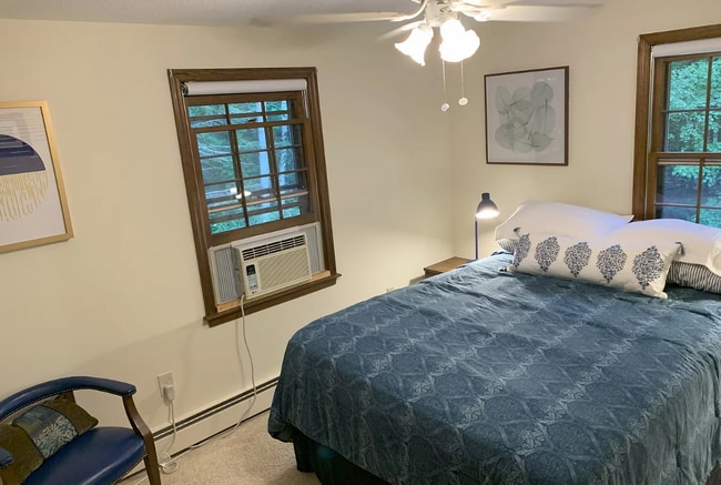 Building Photo - 47 Pine Knoll Rd