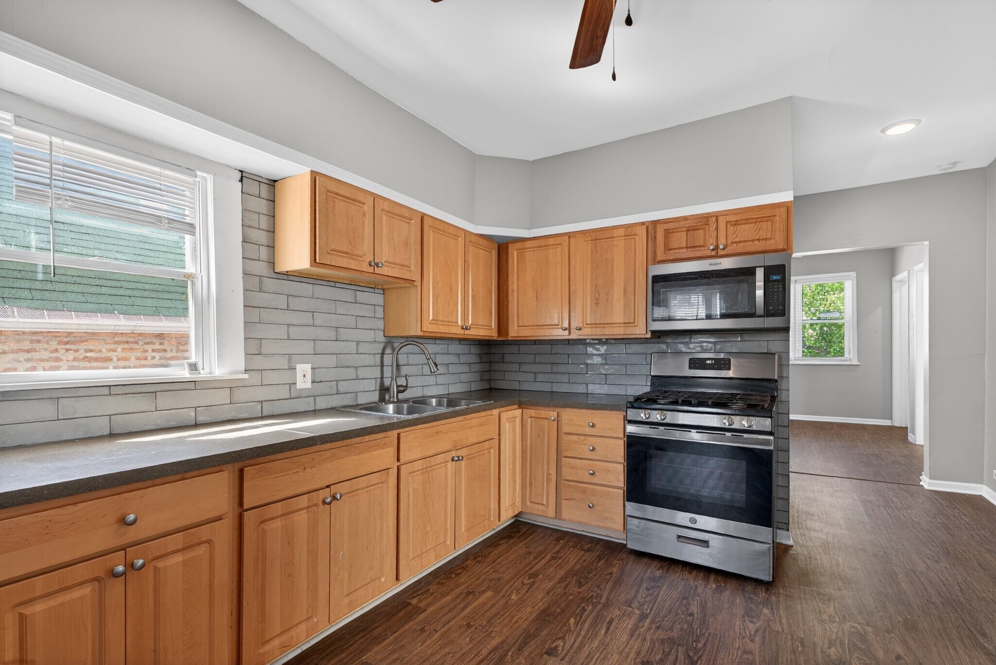 Building Photo - 4509 S Talman Ave