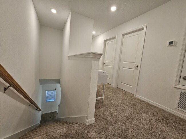 Building Photo - 4451 Arlington Ave