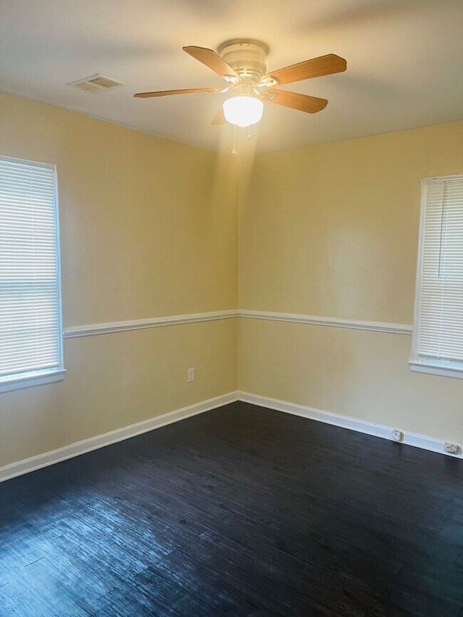 Building Photo - Coming soon