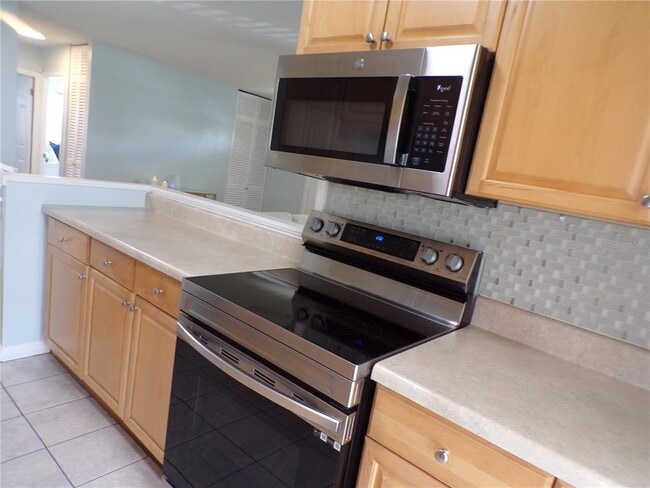 Building Photo - 22308 Laramore Ave