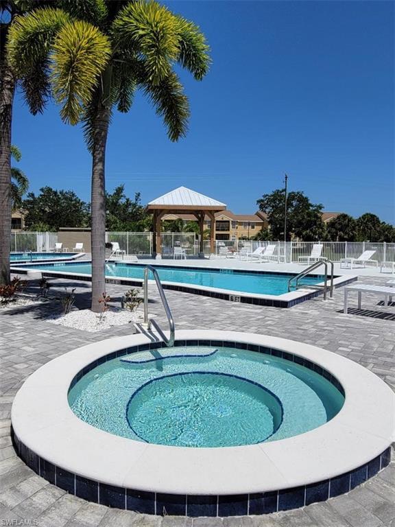 Building Photo - 153 Santa Clara Dr