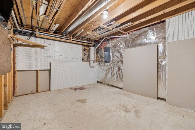 Building Photo - 5871 Paine Run Pl