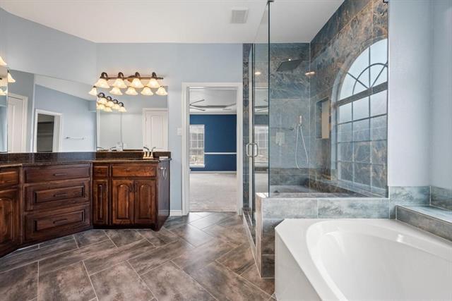 Building Photo - 10341 Casetta Dr