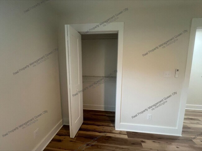 Building Photo - 2513 Westgrove Dr