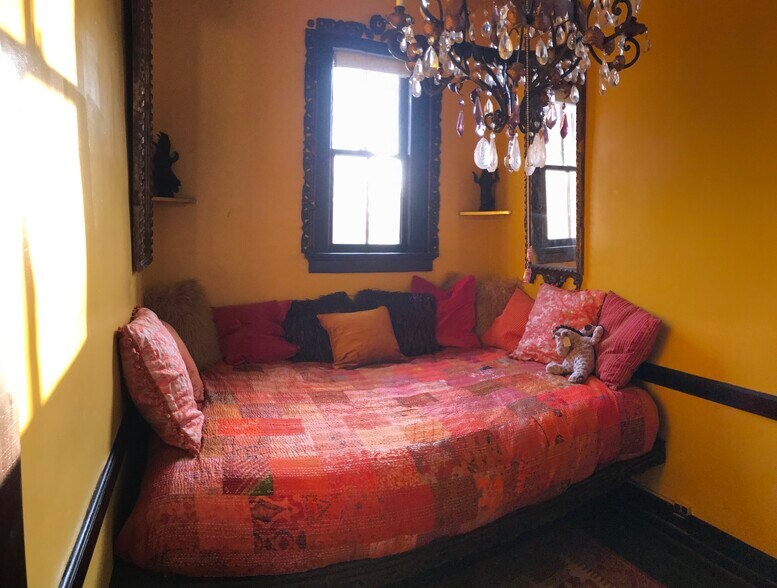 Building Photo - 101 Ten Broeck Ln