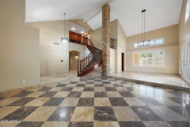 Building Photo - 8830 E Carol Way