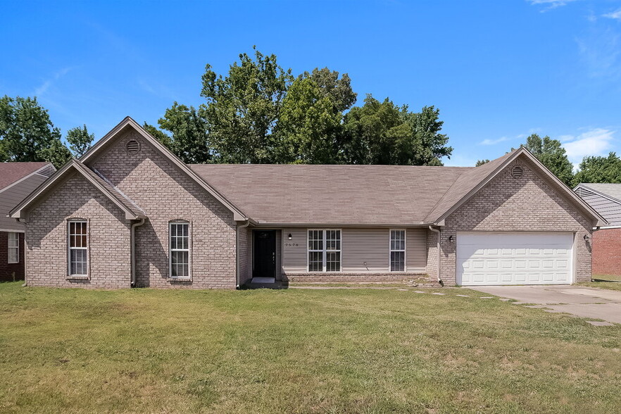 Primary Photo - 7578 Woodshire Dr