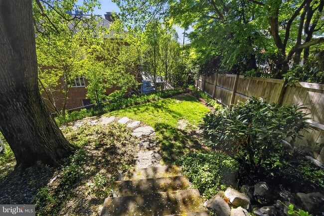Building Photo - 5115 Cape Cod Ct