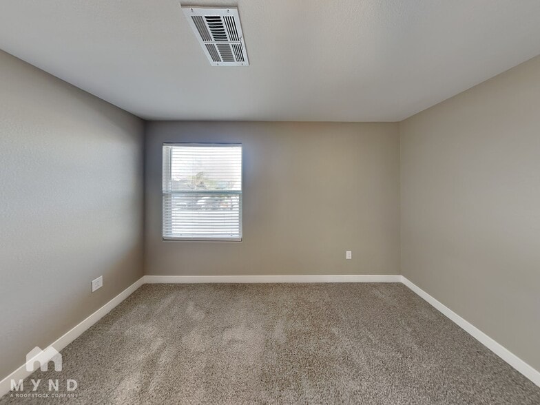 Building Photo - 3794 Paseo de Paz Ave