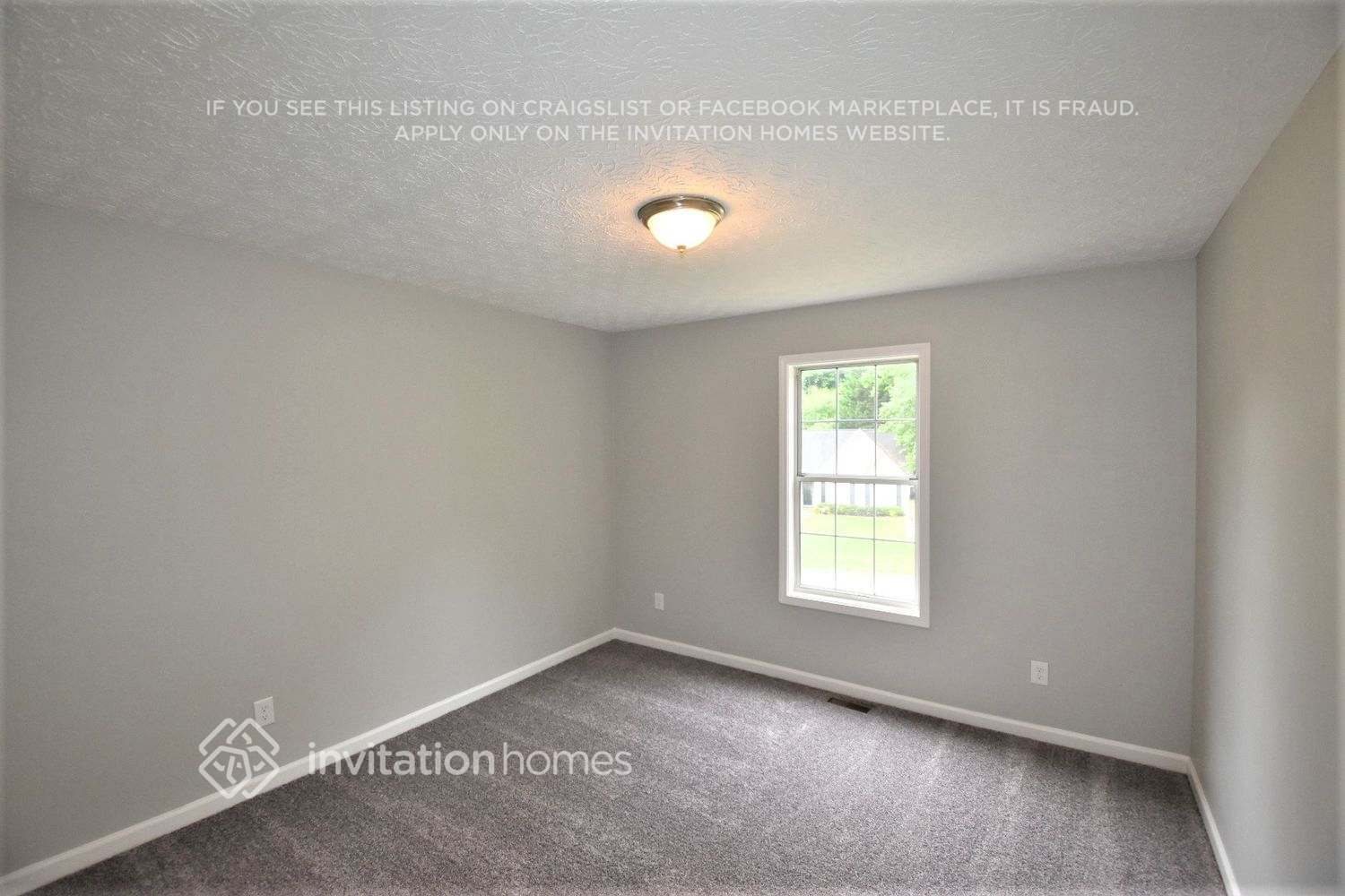 Building Photo - 550 Elizabeth Heights NE