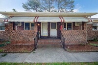 Building Photo - 1108 Hazel Ave