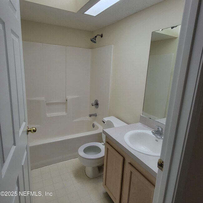 Building Photo - 1714 Chandelier Cir E
