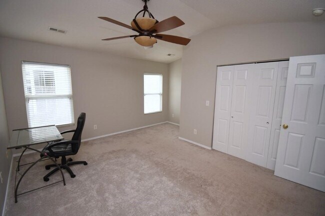 Building Photo - 306 Kiskadee Loop