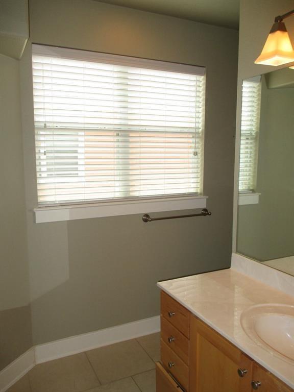 Building Photo - 1601 Miriam Ave