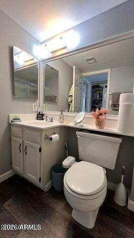 Building Photo - 1055 W 5th St