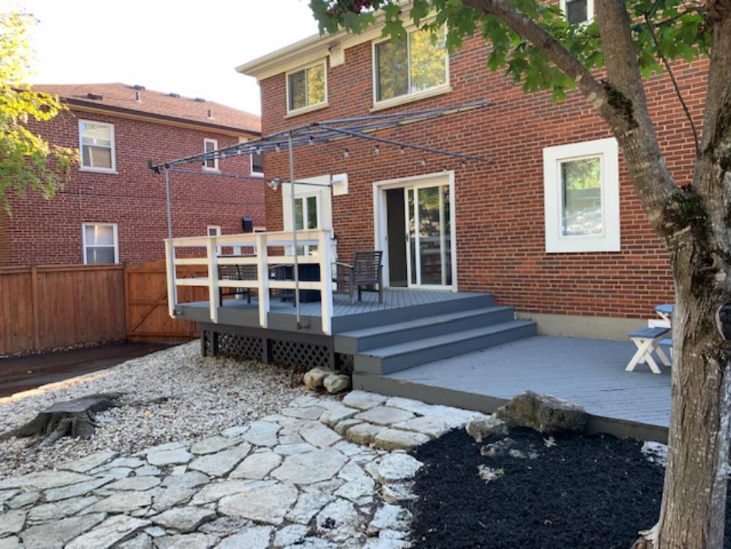 Deck - 6422 Fairhurst Ave