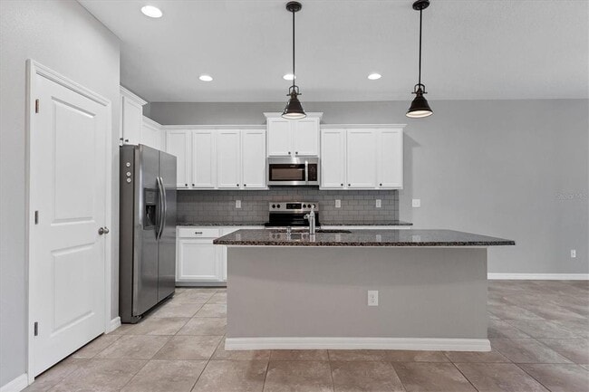 Building Photo - 8657 Palmer Park Cir