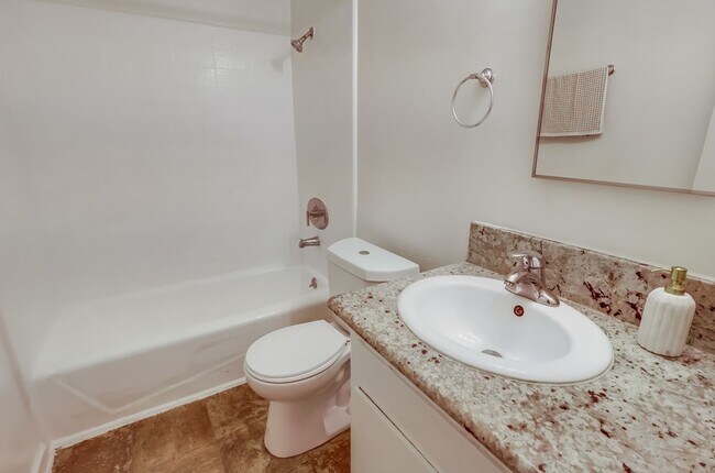 Building Photo - 6117 11th Ave