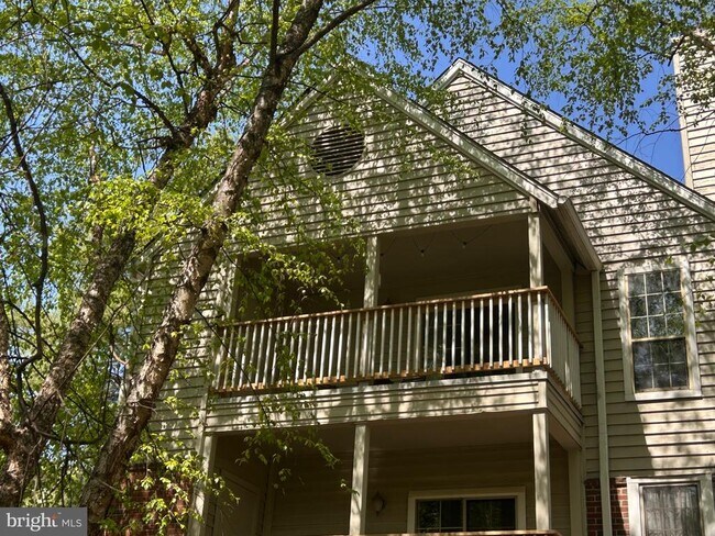 Building Photo - 12158 Penderview Terrace