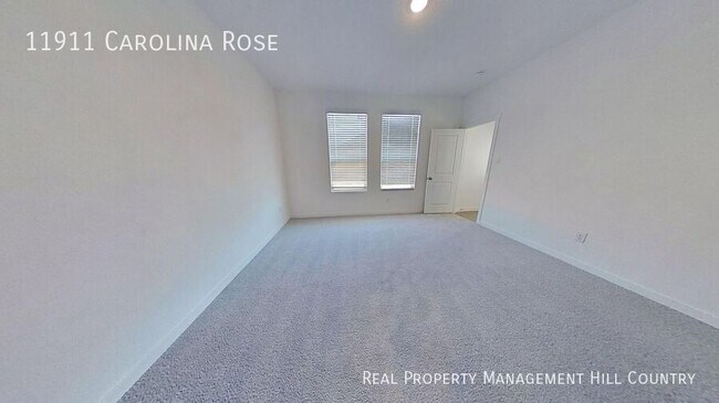 Building Photo - 11911 Burnet Rose