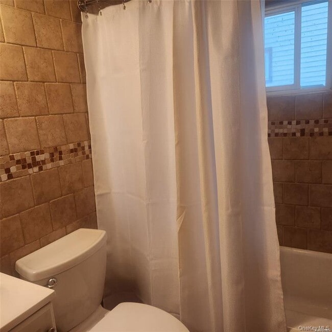 Building Photo - 30 Montgomery Ave