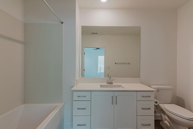 Building Photo - Charming 4 Bedroom 3.5 Bath in Carmel Mountain Ranch