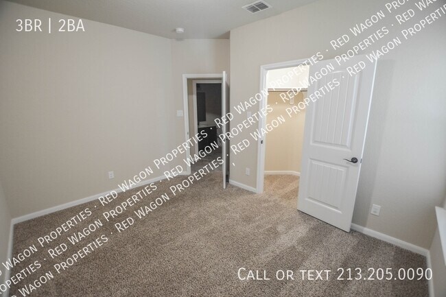 Building Photo - 113 Santa Anita Rd