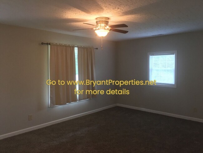 Building Photo - Madison - 3 Bedroom 2-Baths