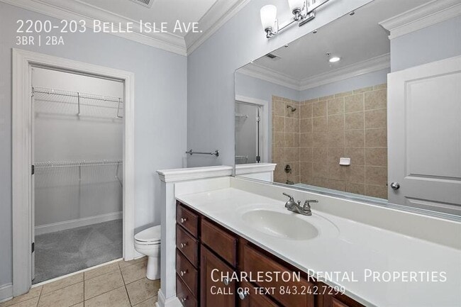 Building Photo - 2200 Belle Isle Ave