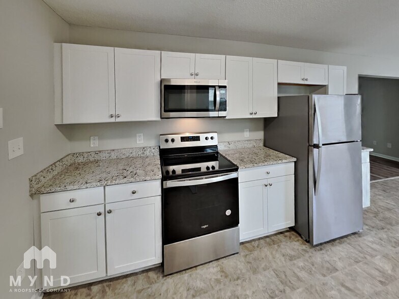 Building Photo - 1219 Hunter Forest Ct