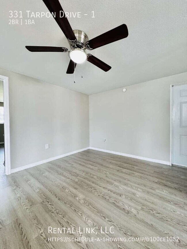 Building Photo - 331 Tarpon Dr