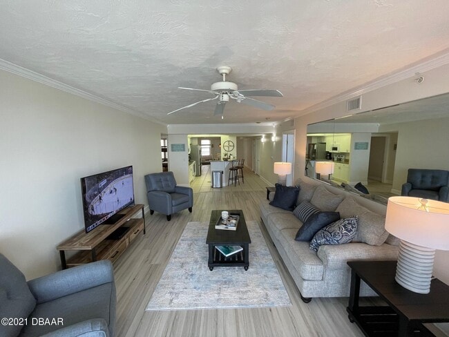 Building Photo - 2055 S Atlantic Ave