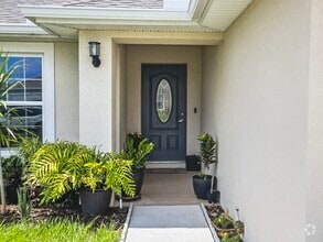 Building Photo - 482 Panaro Ln