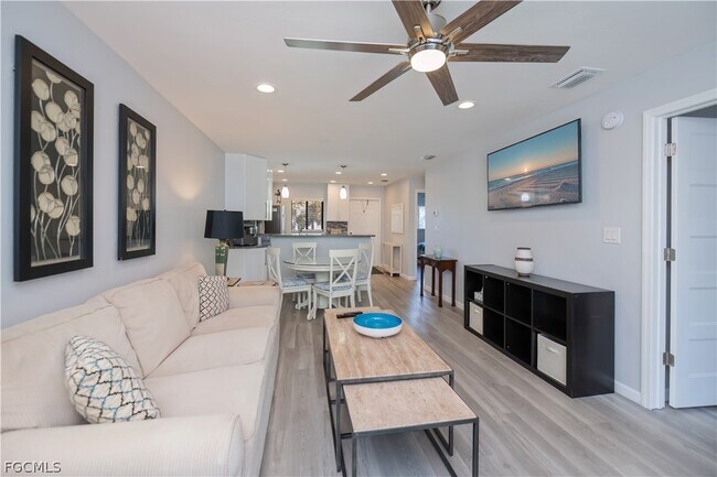 Building Photo - 4790 S Cleveland Ave