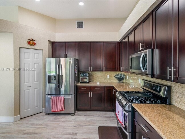 Building Photo - 2221 NW 129th Terrace