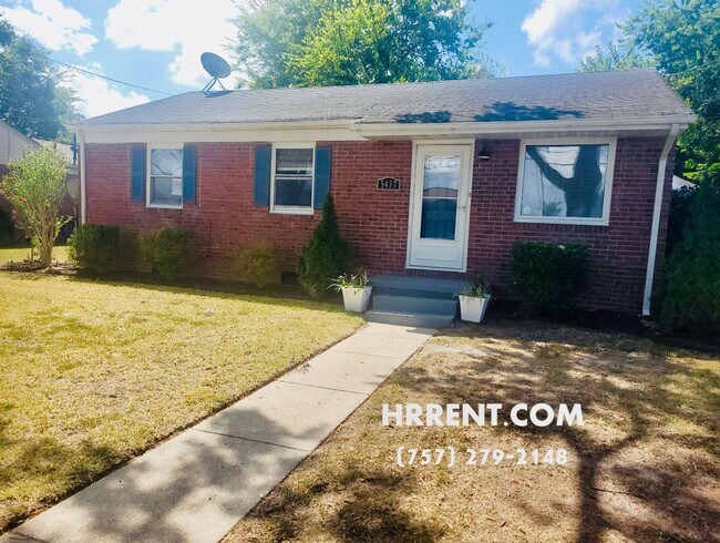 Building Photo - Newly Renovated 3 Bedroom 1 Bathroom Singl...