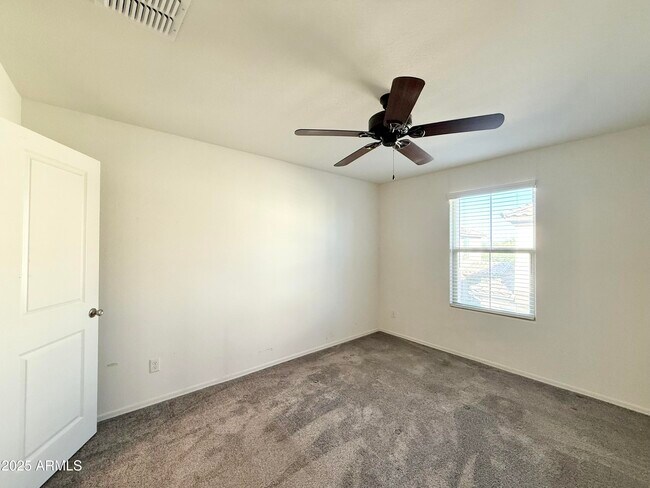 Building Photo - 16525 W Jenan Dr