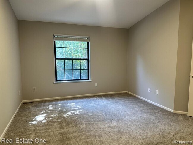 Building Photo - 7219 Danbrooke Ct