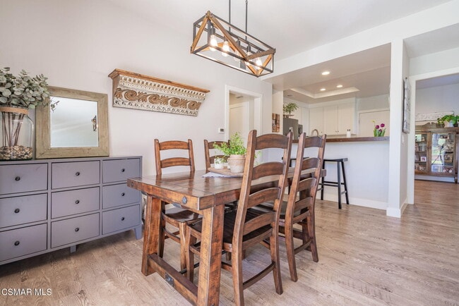 Building Photo - 264 Ridgeton Ln