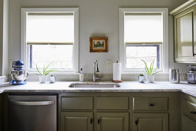 Building Photo - 3308 Cliff Rd