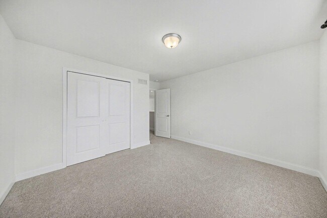 Building Photo - 3105 Millbury Ln