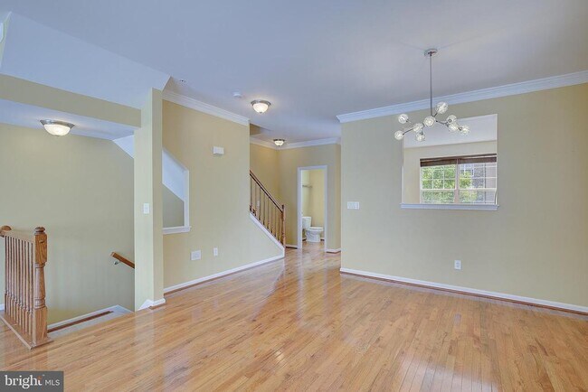 Building Photo - 105 Polo Way