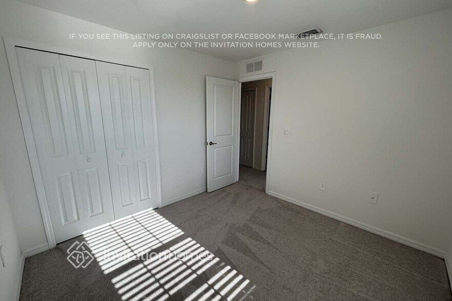 Building Photo - 9329 Cadence Ct